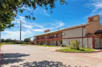 Garland Inn & Suites near Dallas TX - Kæledyr tilladt