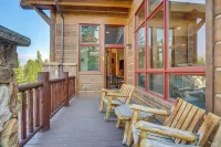 Hilltop Breck Home Hot Tub, Views and Walk to Town - bar