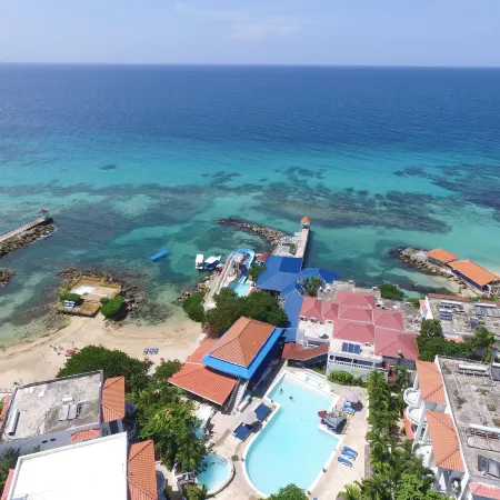 Franklyn D Resort & Spa All Inclusive