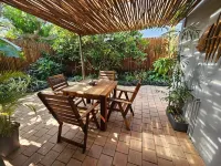 Leopard Corner Lodge - موقف سيارات