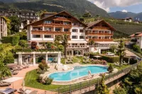Hotel Starkenberg - piscina