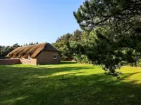 8 Person Holiday Home in Løkken-by Traum - 3 ดาว