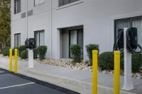Courtyard by Marriott Danville - Bãi đậu xe