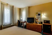 Fairfield Inn & Suites Palm Coast I-95 - parking