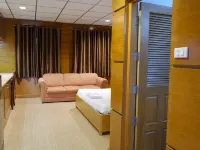 迎悅庭院飯店 羅勇出海口附近的飯店