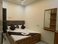 OM BNB AC ROOMS Available in Varanasi - Pensionaatit