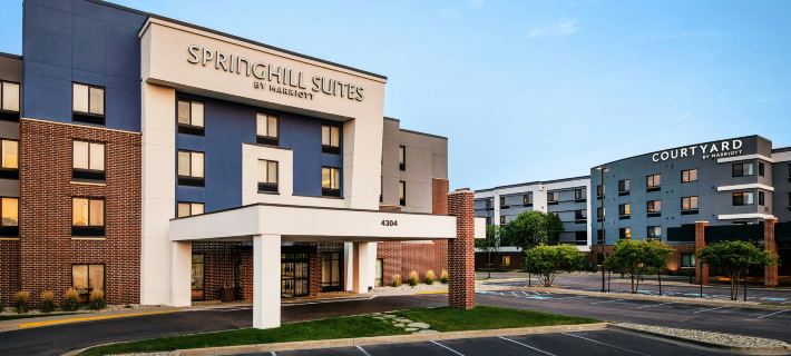 SpringHill Suites Sioux Falls Hotels in Sioux Falls