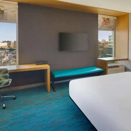 Aloft Milwaukee Downtown