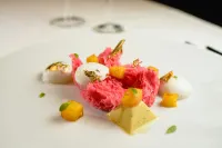 คาลาลา ไอส์แลนด์ - ที่มีสระว่ายน้ำ