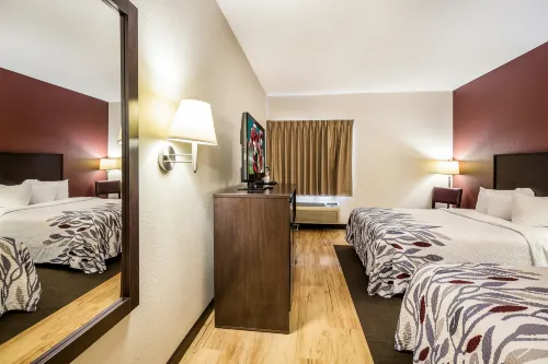 Red Roof Inn St Louis - Troy, IL - Motels
