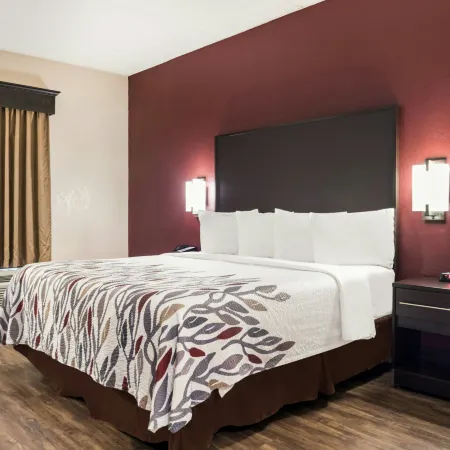 Red Roof Inn Tupelo