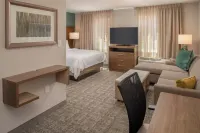 Staybridge Suites HILLSBORO NORTH by IHG - parking