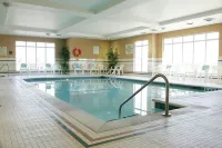 Homewood Suites by Hilton Toronto-Mississauga - piscina