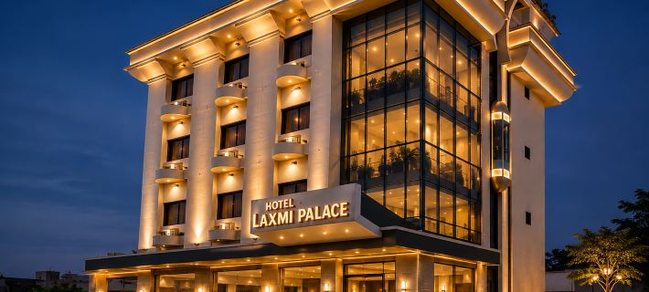 Hotel Laxmibai Palace- Only 300 Miter from Sai Baba Temple!!!! โรงแรมในเชอร์ดิ