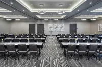 Homewood Suites by Hilton Boston Logan Airport Chelsea - Parking
