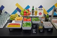 Hampton by Hilton Poznan Swarzedz - breakfast