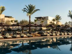 Luura - Cliff, Paros, A Morgans Originals Hotel