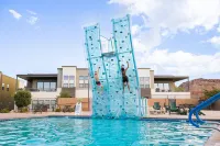Villa #24 at Bloomington Country Club 4 Bedroom Townhouse - Huvilat