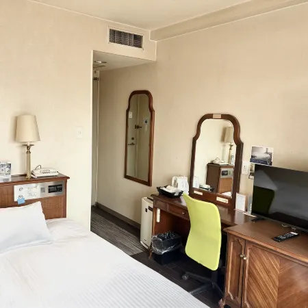 Hotel Claiton Shin-Osaka