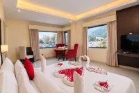 Indira Nikunj Rubystone Exotic - baignoire