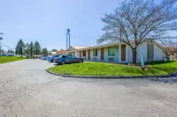 โรงแรมเกสต์เฮาส์สุขุมในสวนโดย OYO Hwy 40 Richmond - ที่มีที่จอดรถ