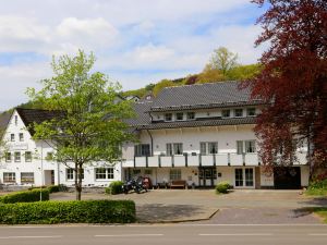 Landhotel Haus Dumicketal