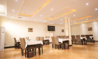 Zhecheng Green Cuiting Express Hotel