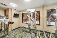 Quality Inn - Gym