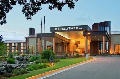 DoubleTree by Hilton Denver Tech Center Hotels near RTD - Arapahoe At Village Center Station