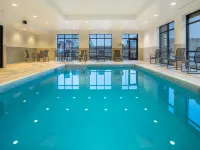 Hampton Inn and Suites Newport/Cincinnati Hotels near Taft Museum