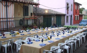 Blue House Near Bagnoregio-Overlooking the Umbrian Mountains and Tiber Valley