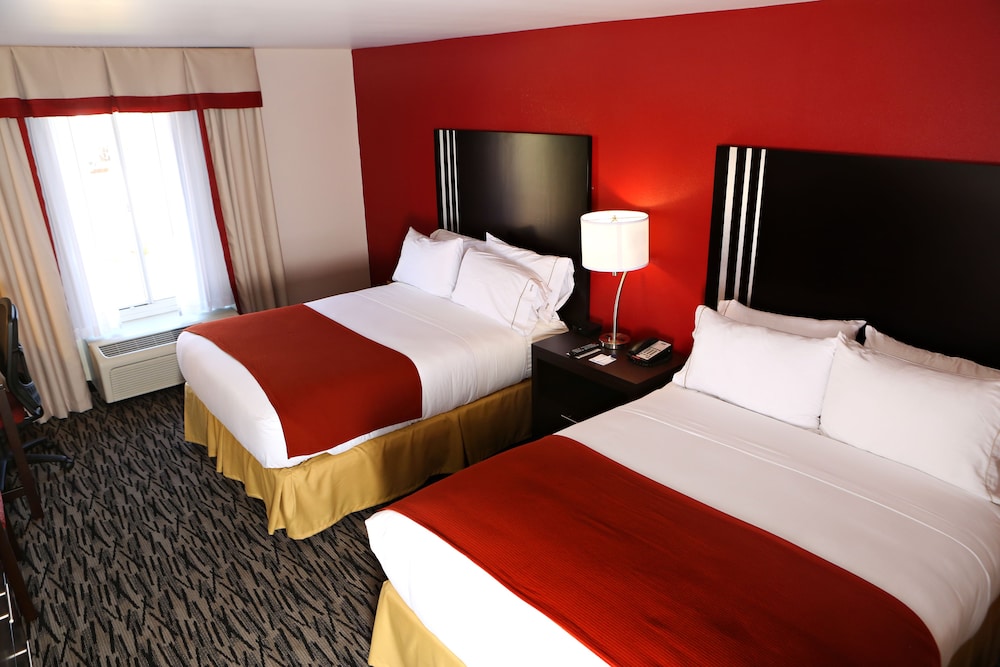 Holiday Inn Express Hotel & Suites - Sumter, an Ihg Hotel