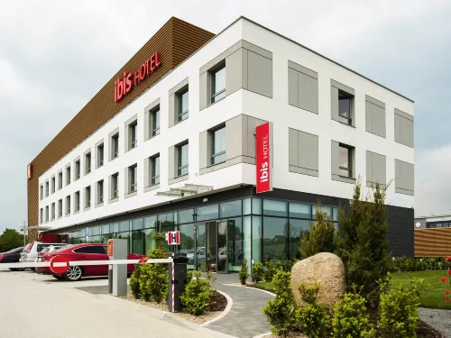 Ibis Poznan Polnoc Hôtels à : Suchy Las