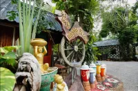 Kasemsuk Resort Hôtels à : Bang Saphan