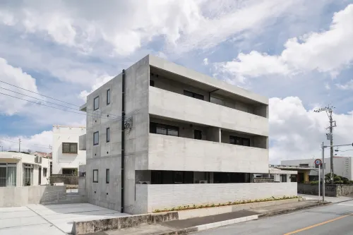 La Luna Hotels in Yomitan