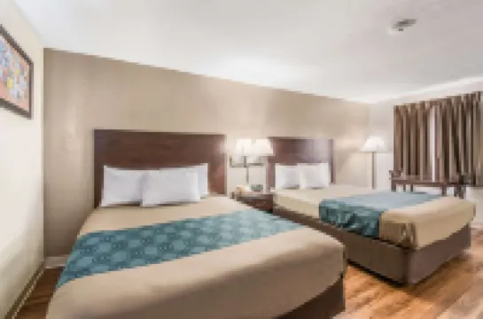 Econo Lodge Hotels in Upper Allen Township