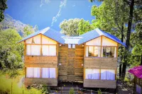 Chirpingi Birdz Resort Hotels near Goludhar Mandir, Simalkha