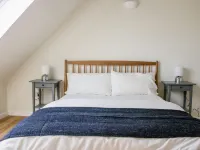 Taigh Uilleim Hotels near Claigan Coral Beach