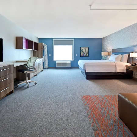 Home2 Suites by Hilton Las Vegas Convention Center