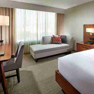 Hilton Pasadena Rooms