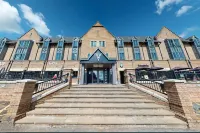 Village Hotel Leeds North Hotel di 