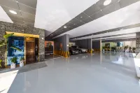 Sacheon Hotel Kakao - Motels