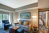 Homewood Suites by Hilton Boston Brookline-Longwood Medical Hotels near Parsons Field