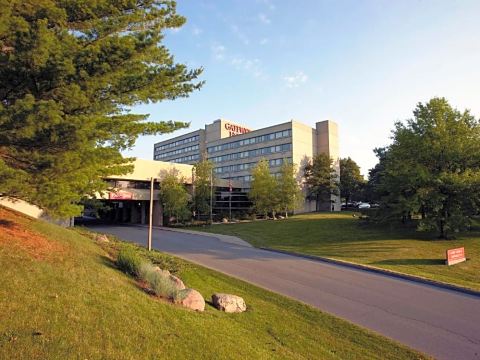 Gateway Hotel and Conference Center