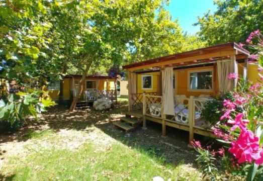 Mobile Homes Adriatic Kampovi Perna OrebicOver view