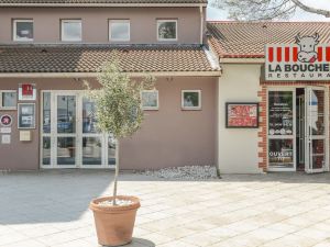 Hôtel le Relais d'Aubagne