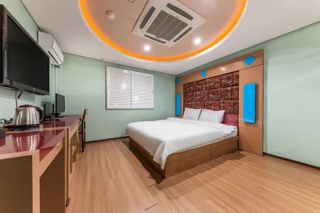 Seosan (Daesan) Green Hotel Отели рядом с достопримечательностью «Beolcheon Auto Campground»