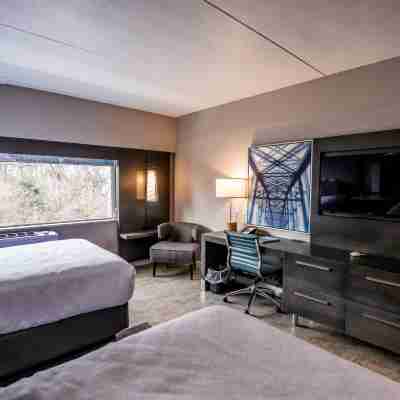 Hotel Indigo Harrisburg – Hershey Rooms