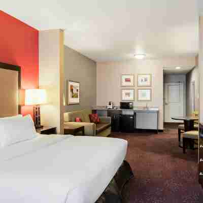 Holiday Inn Express & Suites Missoula Northwest Rooms