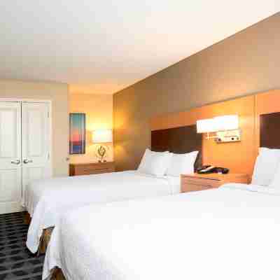 TownePlace Suites Kalamazoo Rooms